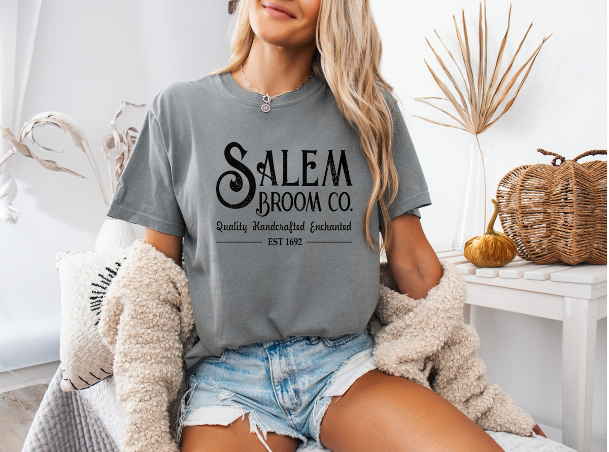 Salem - Vintage T-Shirt