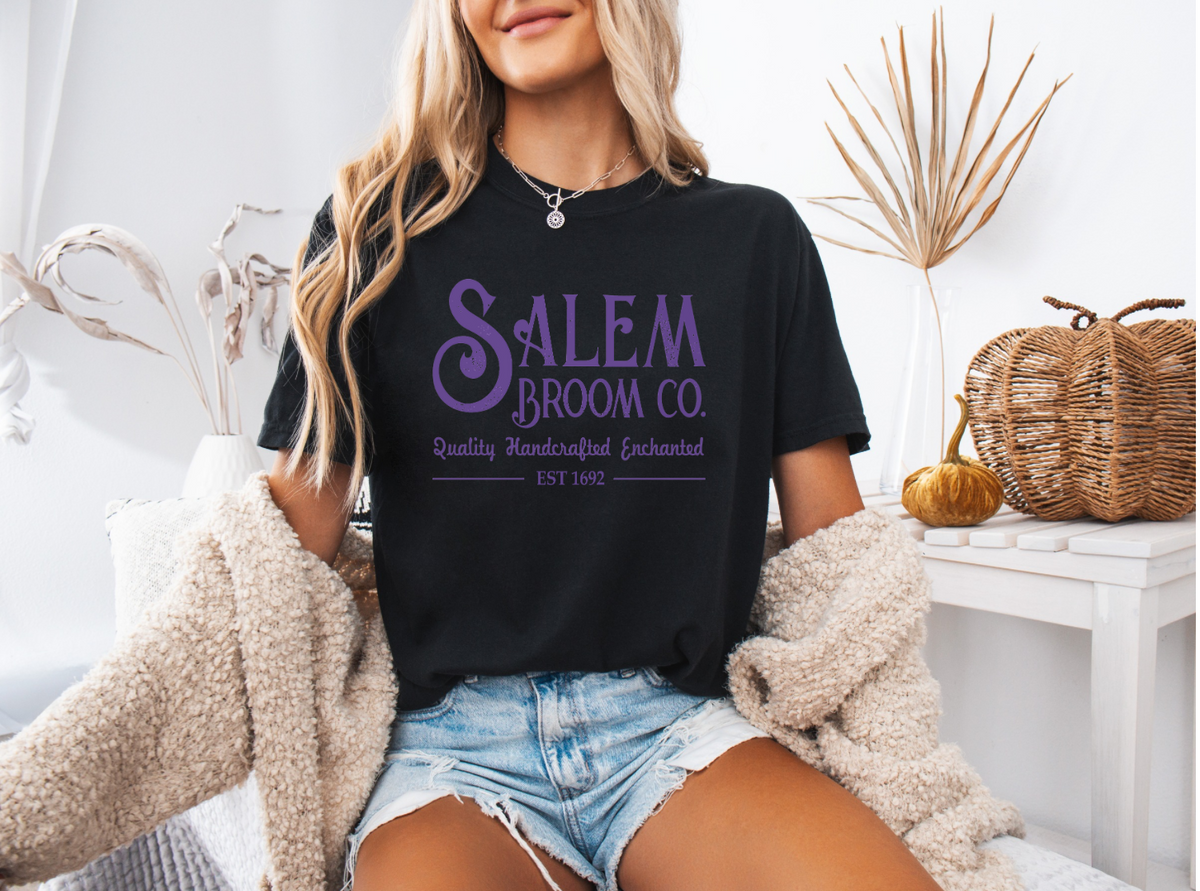 Salem - Vintage T-Shirt